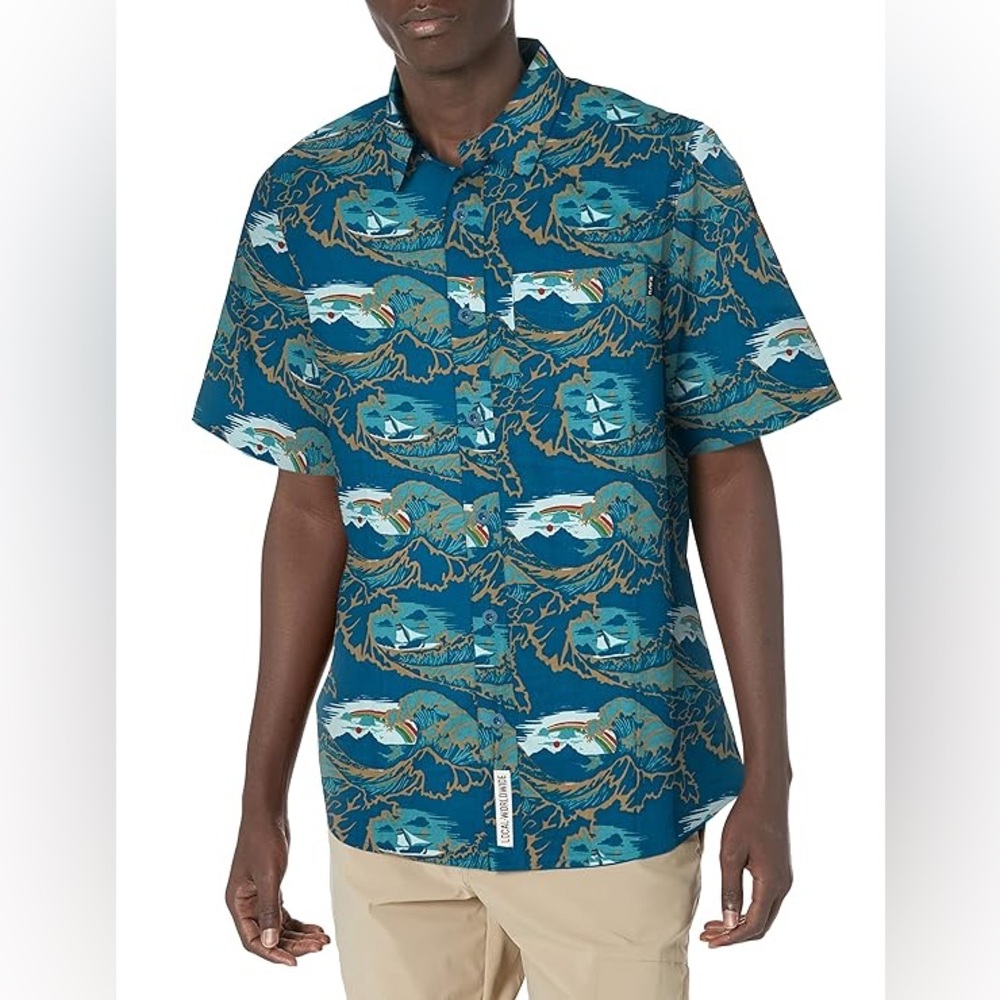 NEW KAVU Men’s Local Wrldwide Blue Short Sleeve Button Down Shirt